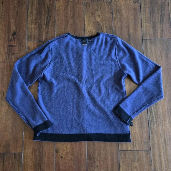 Saks Fifth Avenue Black 100% Cashmere Women's Size XL Blue Long Sleeve Button Up - Picture 8 of 9